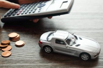 Optimisez votre budget auto avec des devis assurance personnalisés